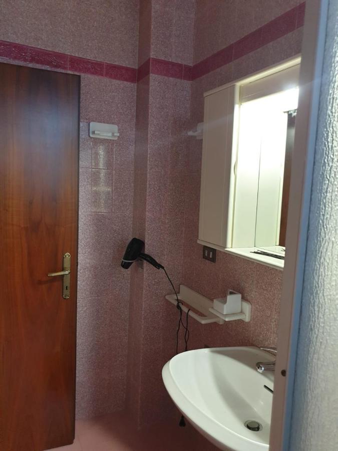 Villa Ferrari Oriella Solignano Nuovo Εξωτερικό φωτογραφία